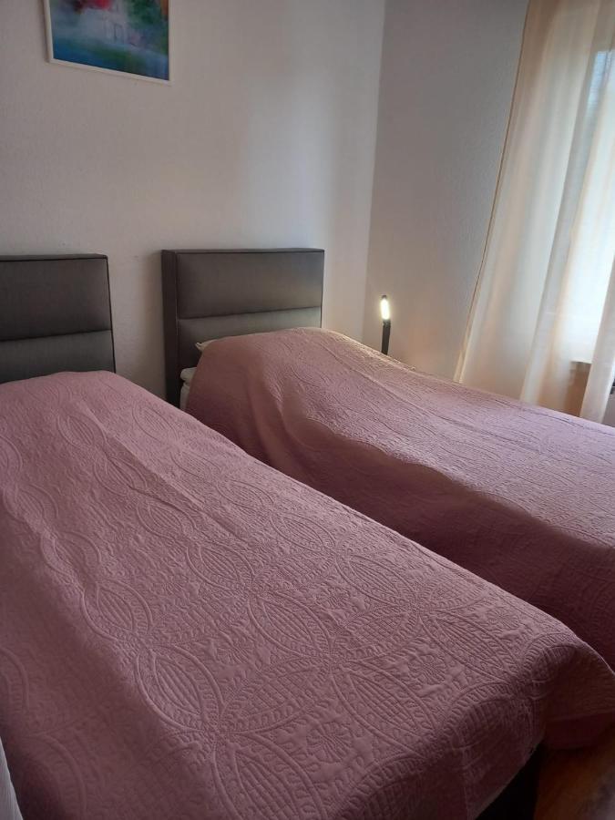 Apartmani Krpeta Pakoštane Exterior foto